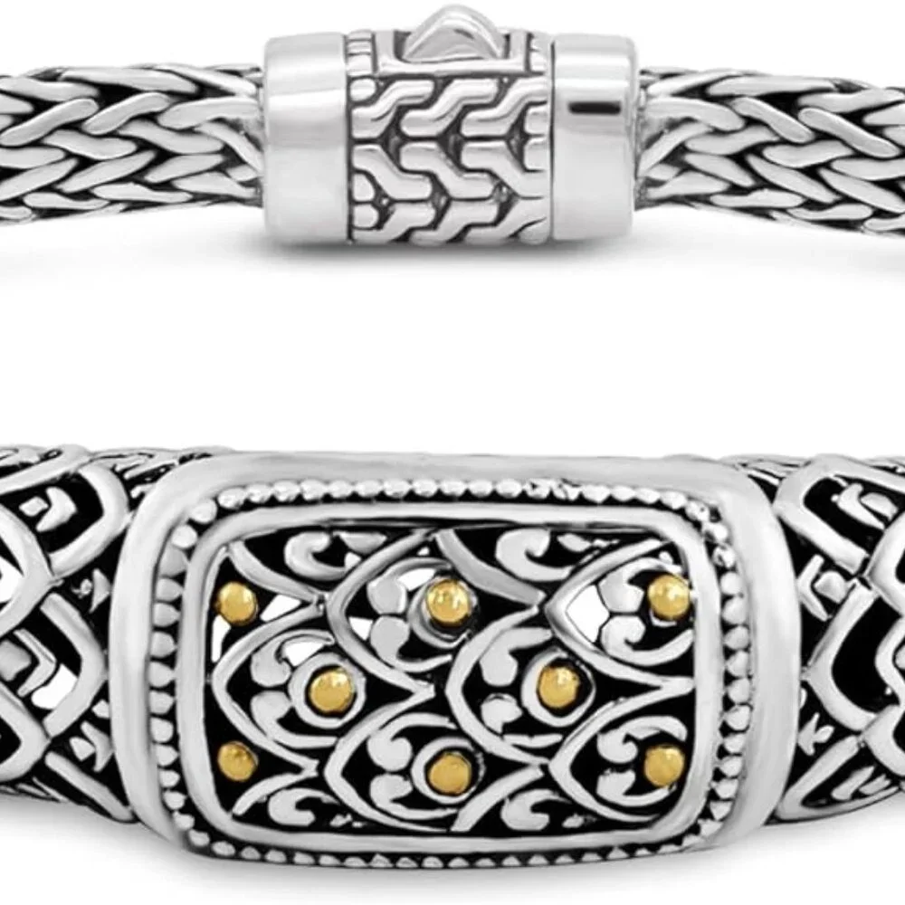 Bracelet - Picture 1 of 3